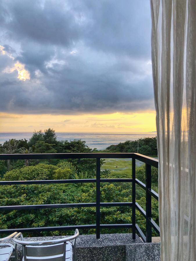 Tranquil Sea Hotel Kenting Exterior photo