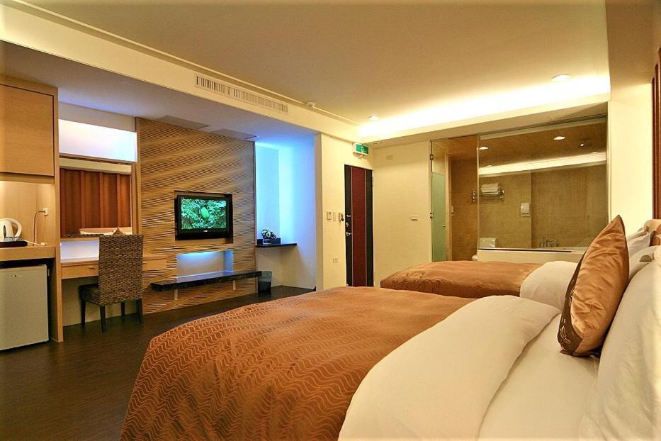Tranquil Sea Hotel Kenting Exterior photo