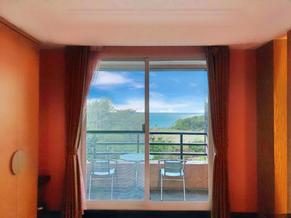 Tranquil Sea Hotel Kenting Exterior photo